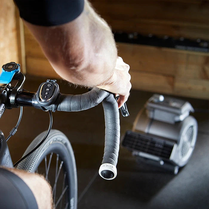 Vacmaster fitness fan with remote control