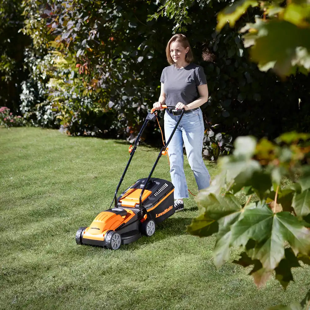 32cm Electric Lawn Mower LawnMaster