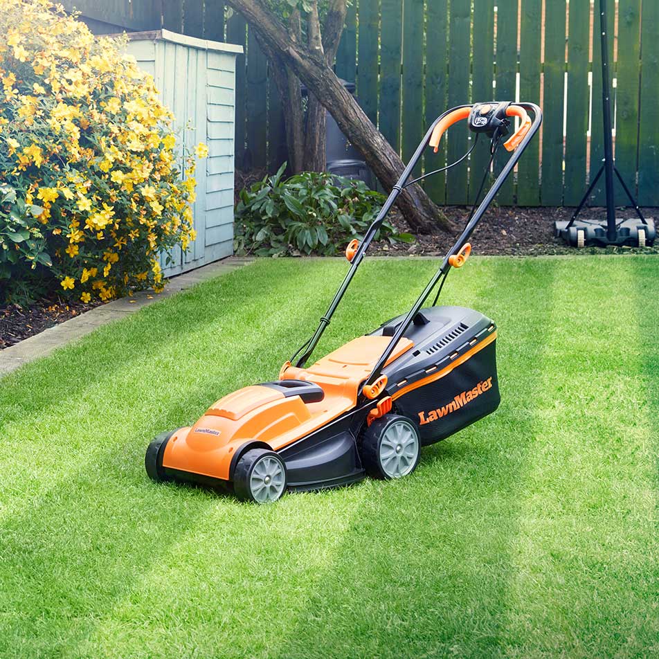 LawnMaster Rotary Electric Lawnmower with 34cm stripes