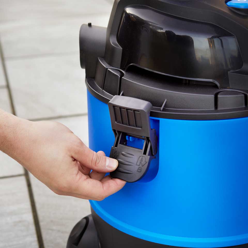 Wet and Dry Hoover Tank Latch from Vacmaster for Multi20 VQ1220PFC-01