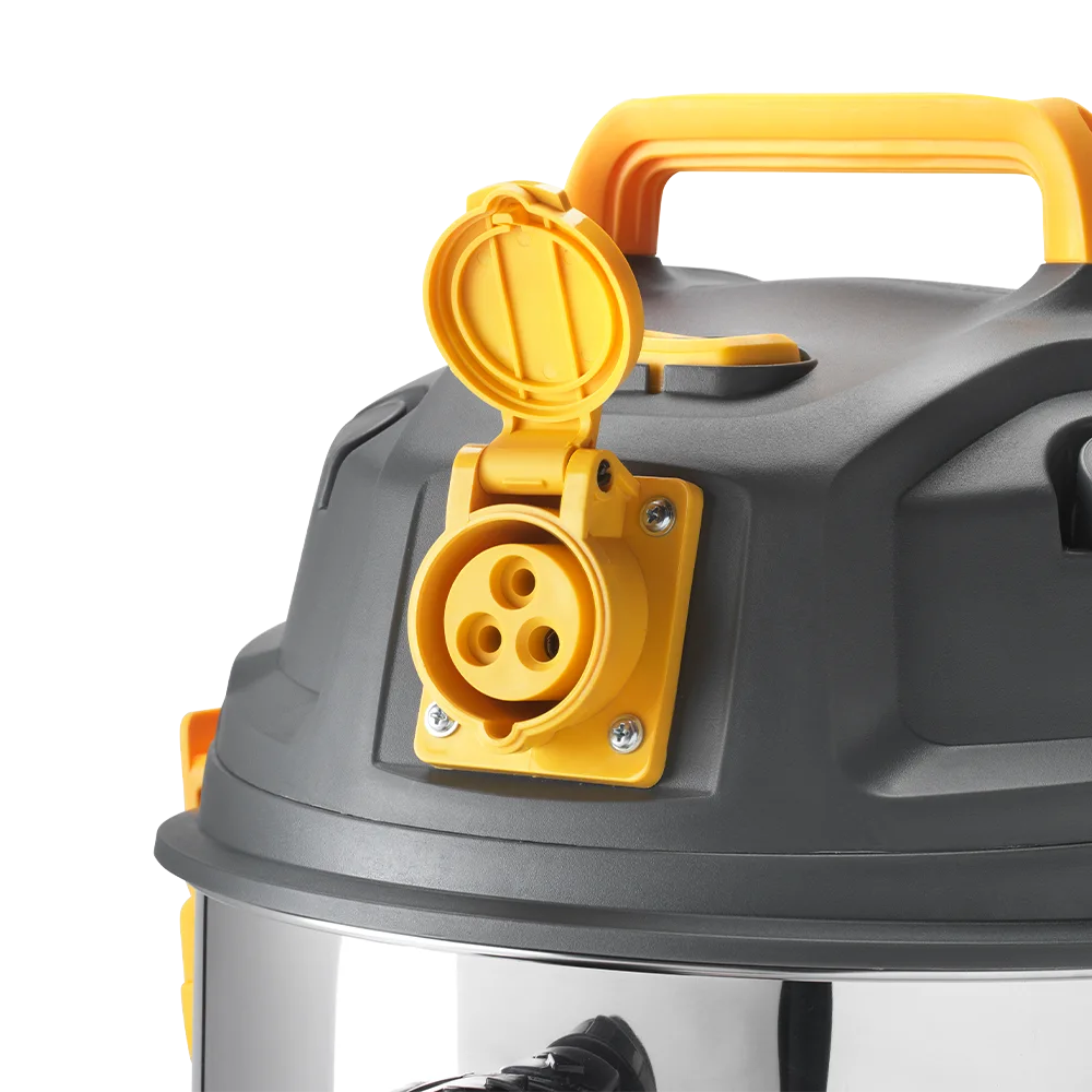 Vacmaster WD L30 110V L Class Wet and Dry Dust Extractor VQ1030SIWDC - PTO socket