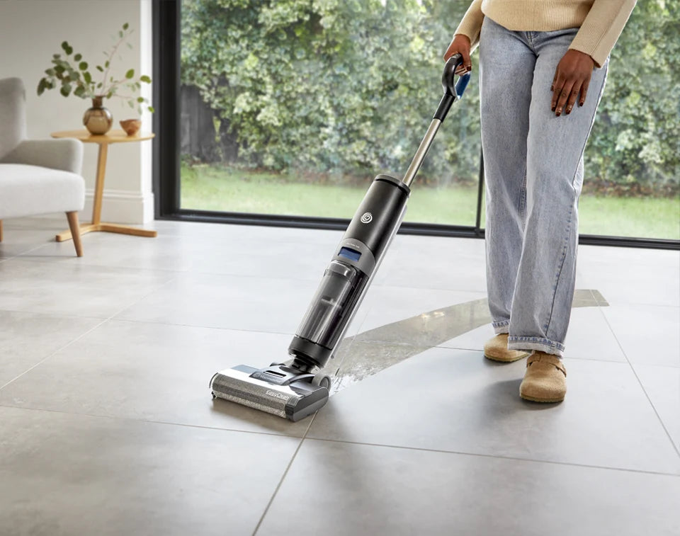 HA2203UK Vacmaster EasyClean HVA Living room in Ireland