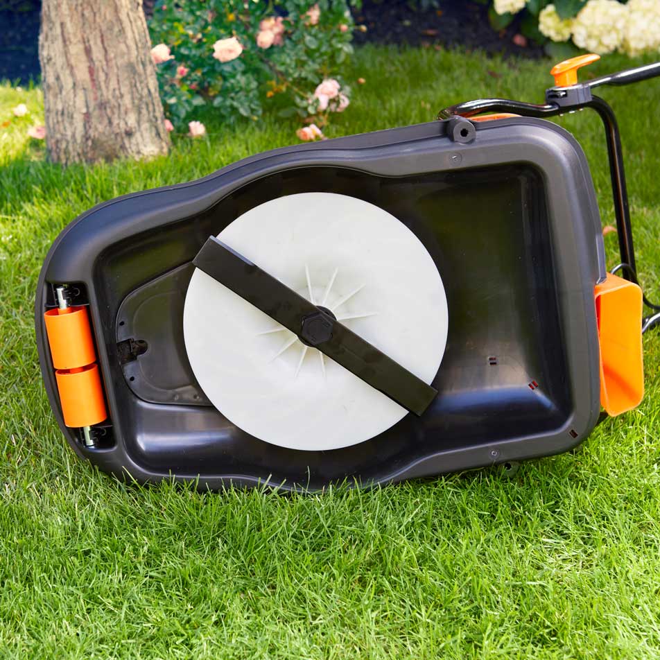 LawnMaster Hover Collect Mower 36cm 1800W reversible metal blades