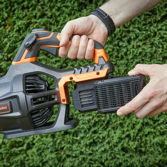 Inserting battery on a LawnMaster 48V Axial leaf blower