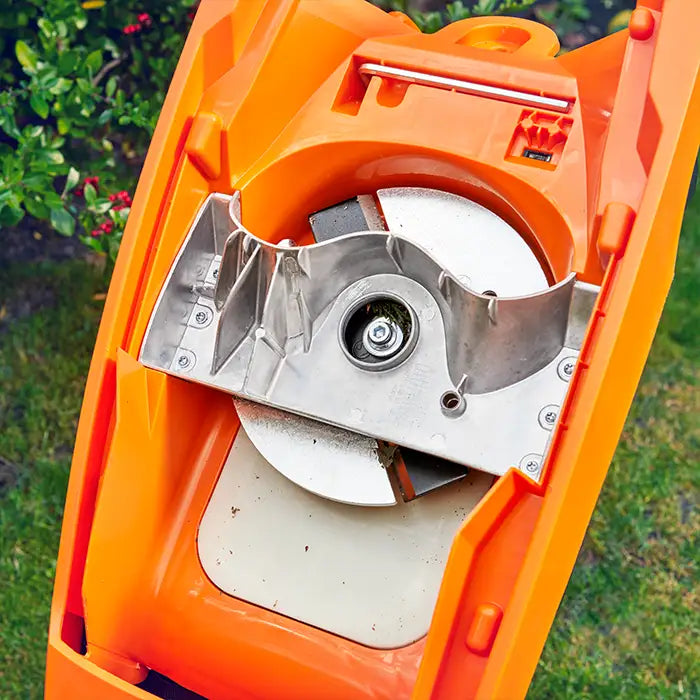 High Quality Impact Shredder with a Long Lasting Blade