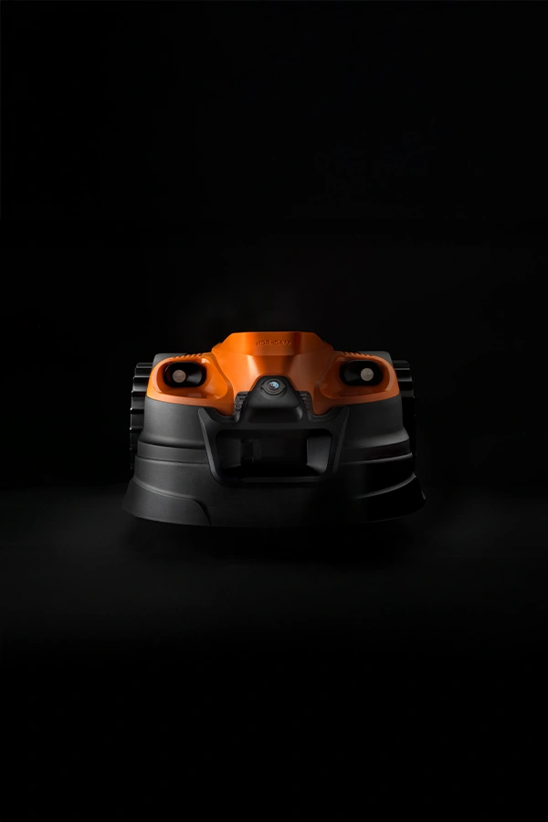LawnMaster Robot Mower OcuMow 18 VBRM18AMDR