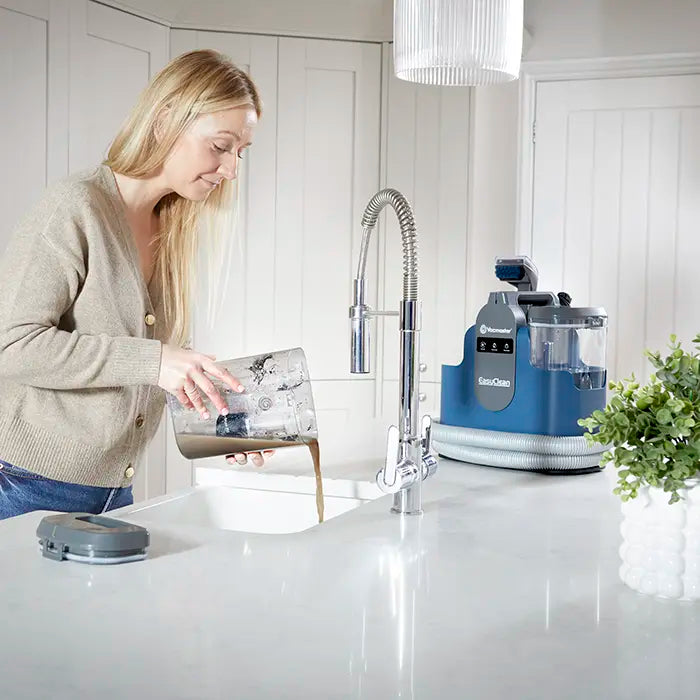 Vacmaster EasyClean Thermo easy to empty dual tanks