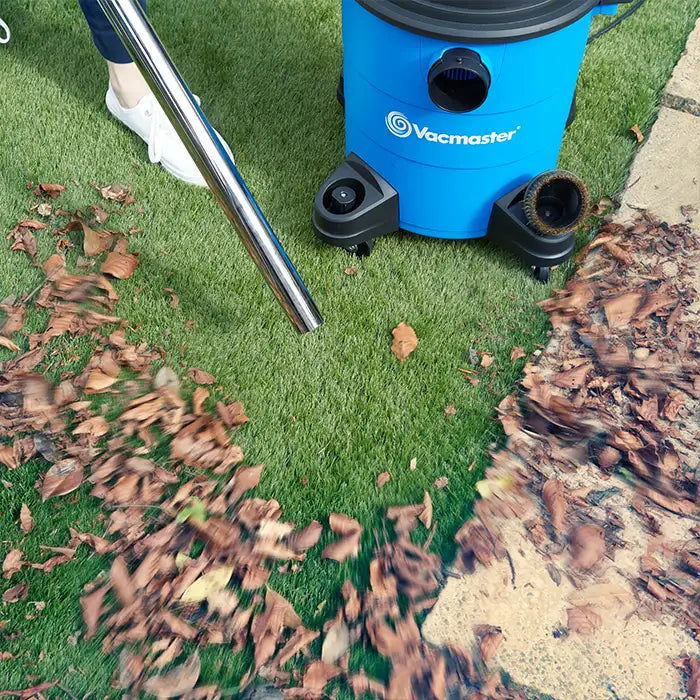 VOC1218PF-01 Garden Vacuum with a Blower Function