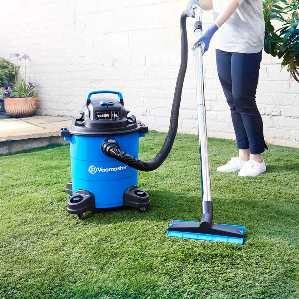 Vacmaster Artificial Grass Vacuum for Astroturf