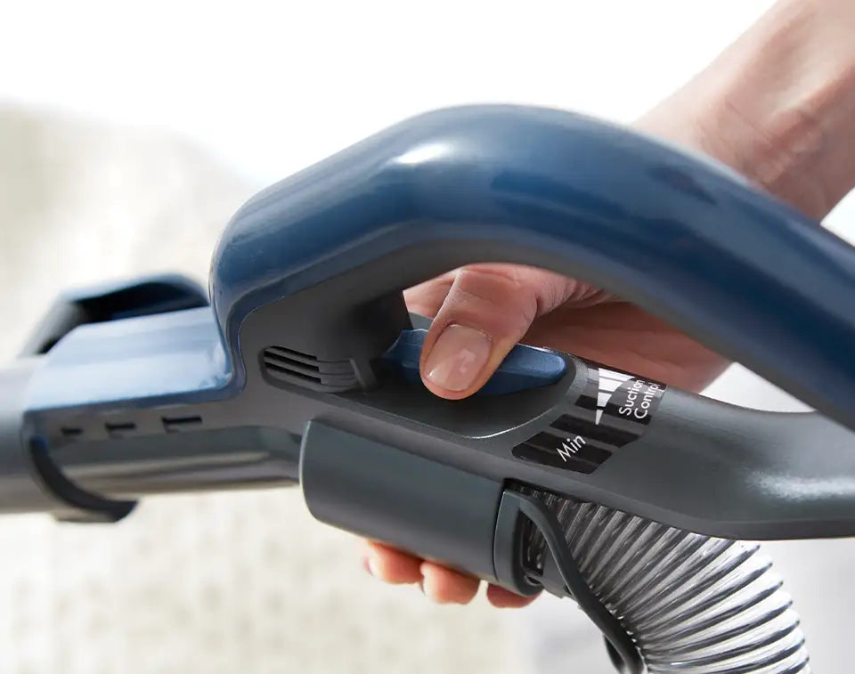 Vacmaster Respira Lift Off Vacuum Cleaner with Suction Control